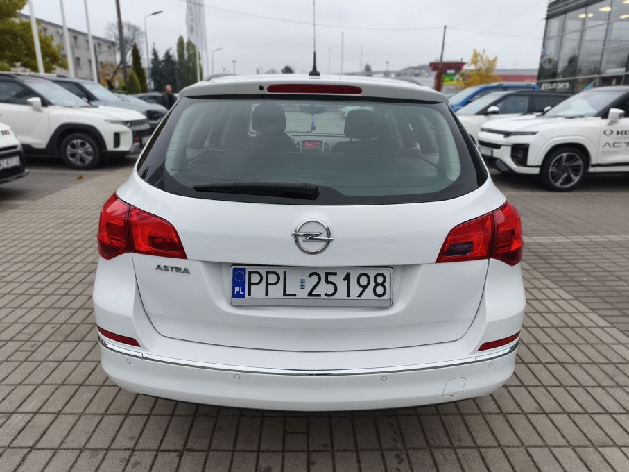Opel Astra IV Sports Tourer 1,6 benzyna 115KM Niski Przebieg Serwis Gwarancja 4