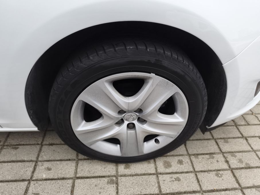 Opel Astra IV Sports Tourer 1,6 benzyna 115KM Niski Przebieg Serwis Gwarancja 10