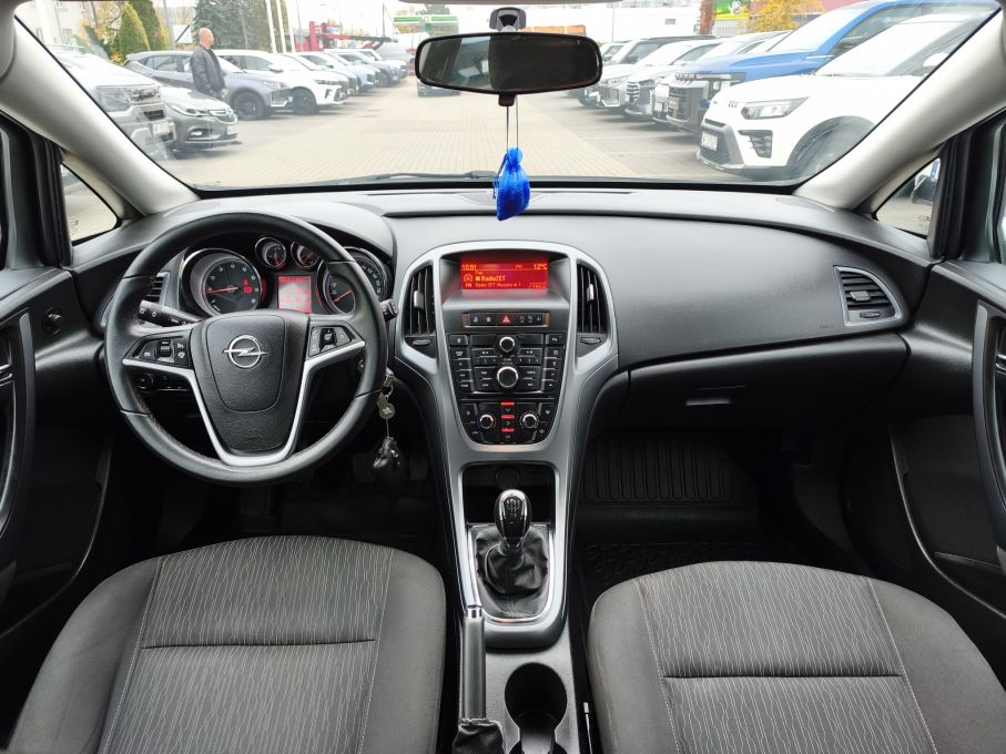 Opel Astra IV Sports Tourer 1,6 benzyna 115KM Niski Przebieg Serwis Gwarancja 18