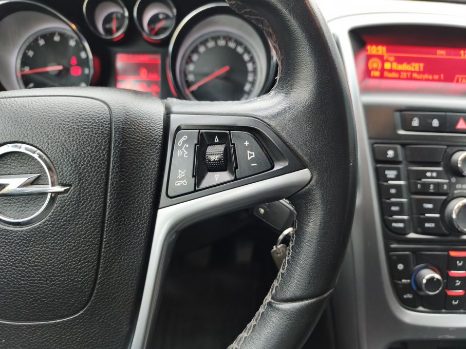 Opel Astra IV Sports Tourer 1,6 benzyna 115KM Niski Przebieg Serwis Gwarancja 21