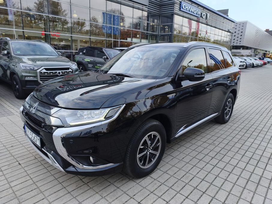 Mitsubishi Outlander 2.4 PHEV 4X4 LIFT 2