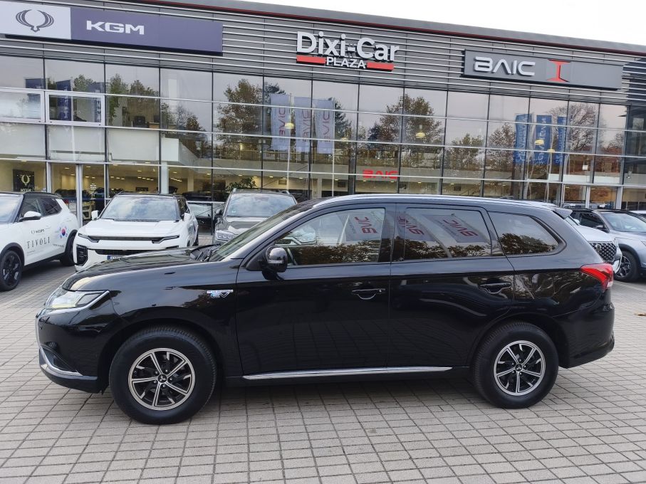 Mitsubishi Outlander 2.4 PHEV 4X4 LIFT 3