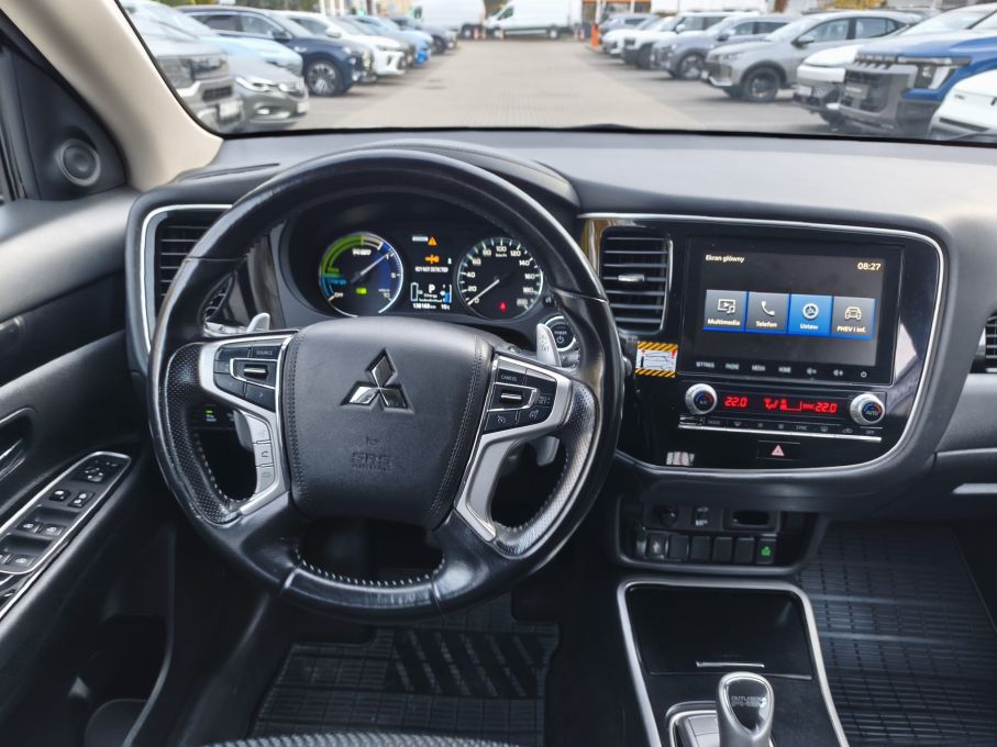 Mitsubishi Outlander 2.4 PHEV 4X4 LIFT 22