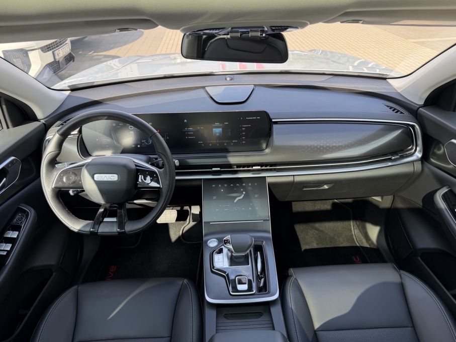 BAIC 7 Luxury+Comfort 1.5 177KM AT7 2WD 14