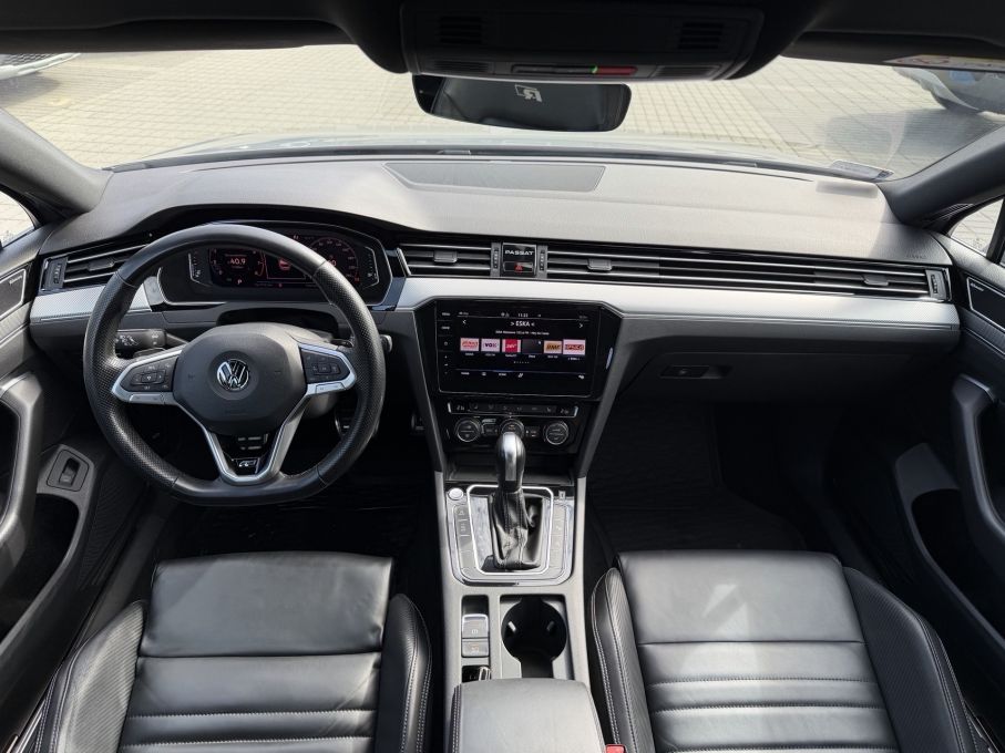 VW Passat 2,0 TSI 4motion 400KM, 2xRLine, ledy, kamera, ACC, digital, DCC, Salon PL 16