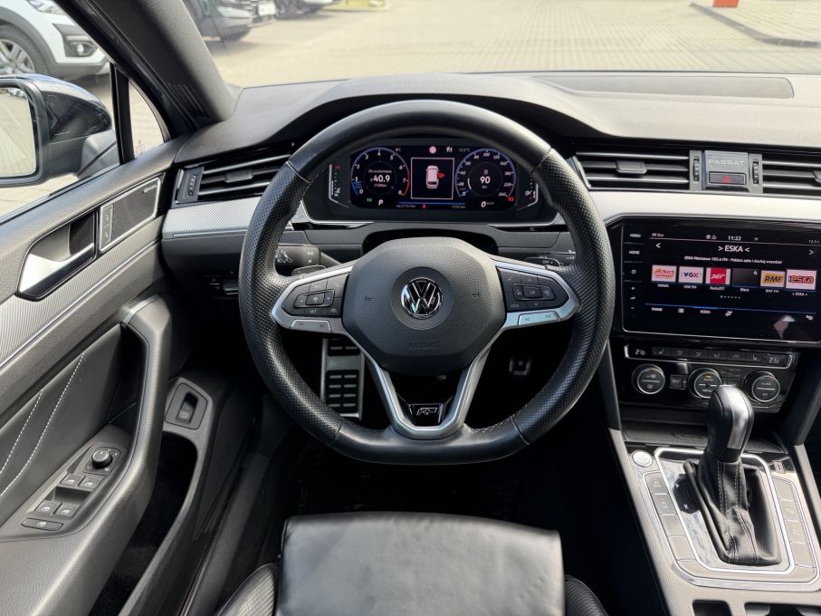 VW Passat 2,0 TSI 4motion 400KM, 2xRLine, ledy, kamera, ACC, digital, DCC, Salon PL 18