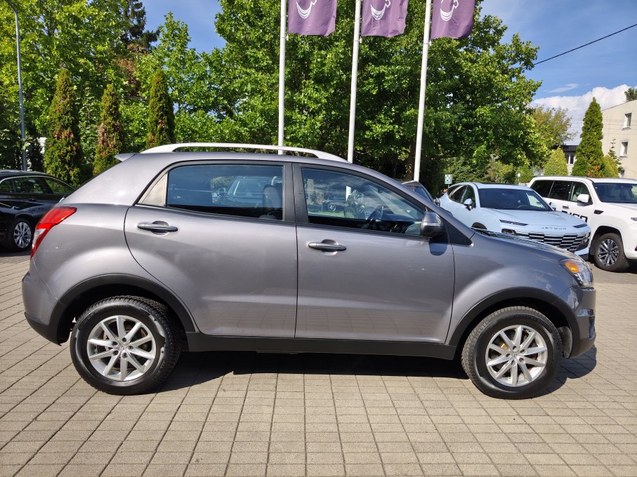 SsangYong Korando 2.0 150KM Niski Przebieg rej.2014rok Serwis ASO 5