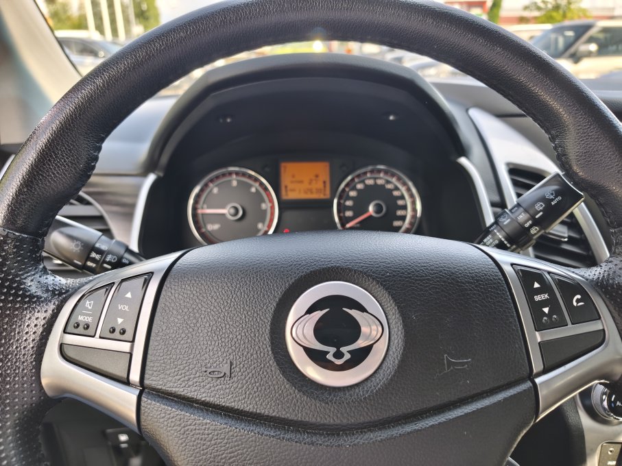 SsangYong Korando 2.0 150KM Niski Przebieg rej.2014rok Serwis ASO 14