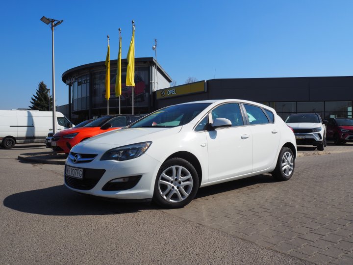 Opel Astra IV Benzyna
