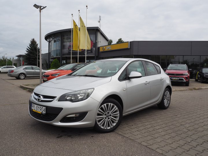 Opel Astra IV Benzyna 1,4 120KM