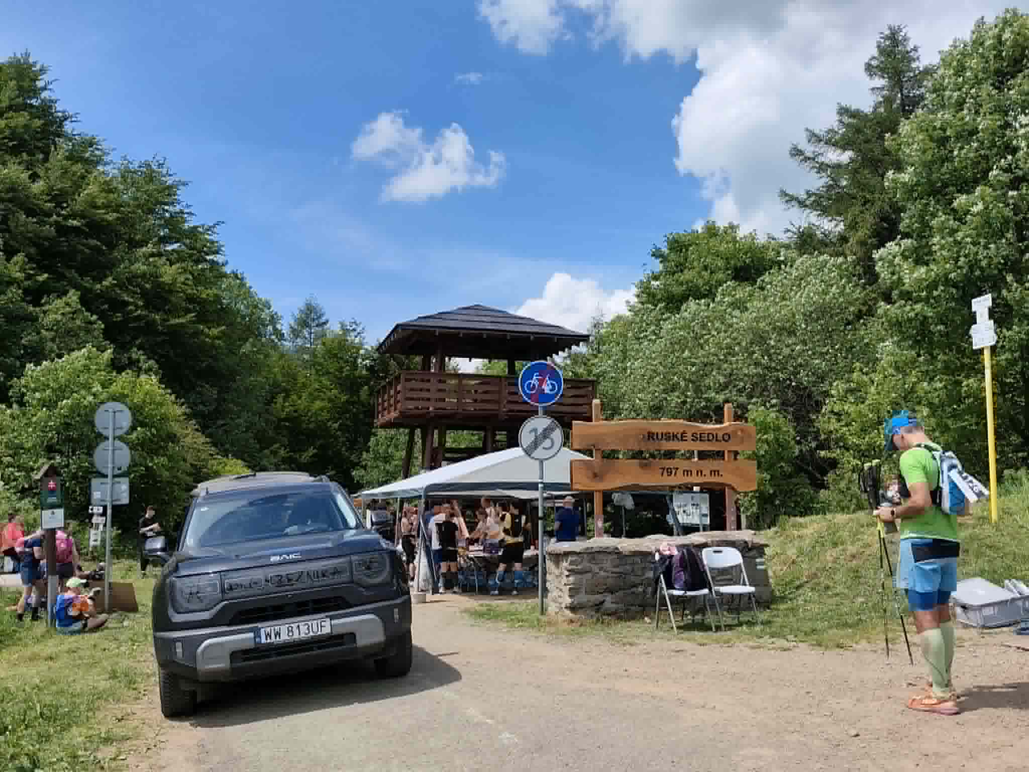 BAIC BJ30e na Przełęczy nad Roztokami Górnymi w Bieszczadach