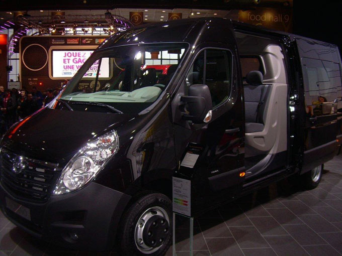 Kabina załogowa Opel Movano Van