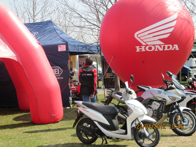 Logo Honda na balonie, Park Bródnowski