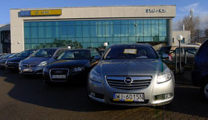 Opel Insignia na placu używanych Dixi-Car
