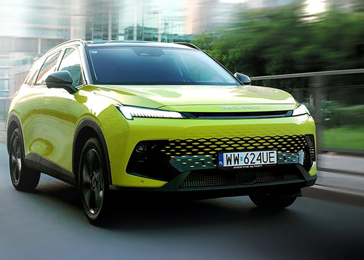 BAIC 5 Luxury na stołecznej arterii