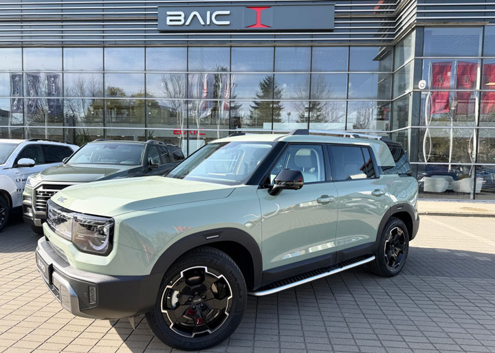 BAIC BJ30e jasnozielony metalizowany, real foto